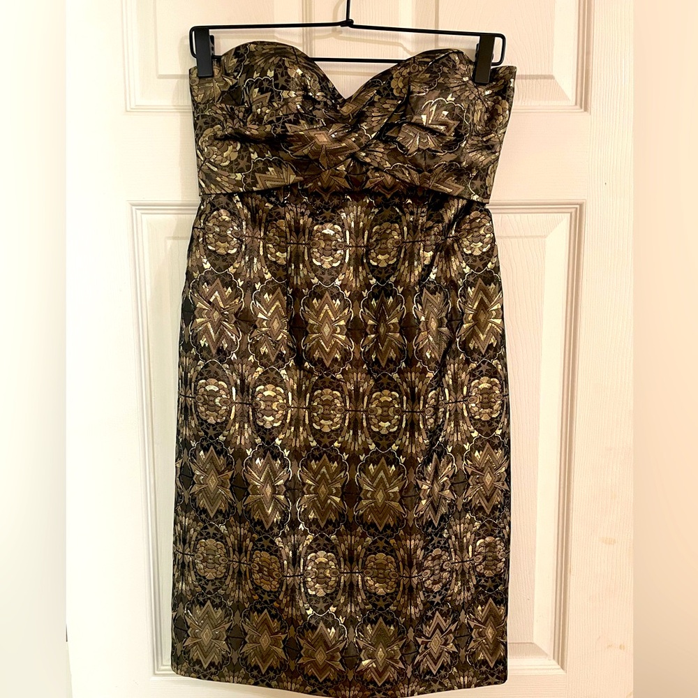 Nicole miller Elegant Strapless Gold and Black Dress - Picture 2 of 7